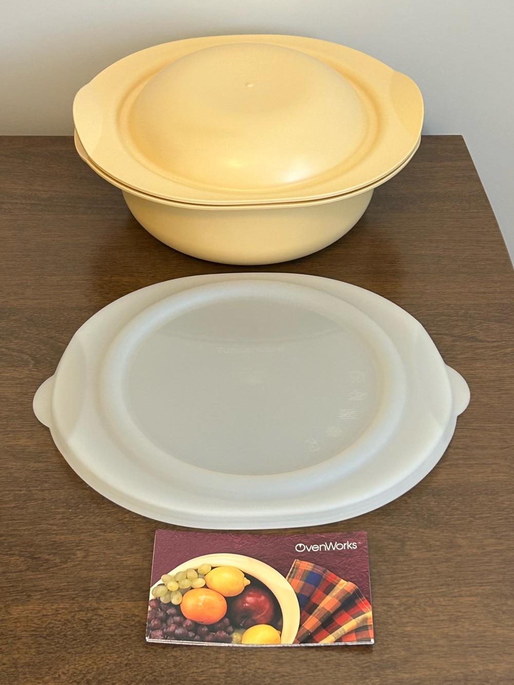 TUPPERWARE OVENWORKS MICRO CONVENTIONAL OVEN COOKWARE 3654 BOWL 3655 LID & COVER